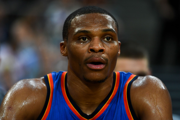 兼有颜色偏 兼有颜色偏